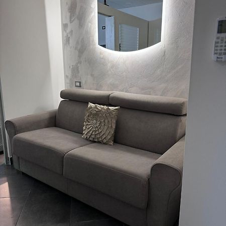 ナポリ Casa Di Vincenzo Bed & Breakfast エクステリア 写真