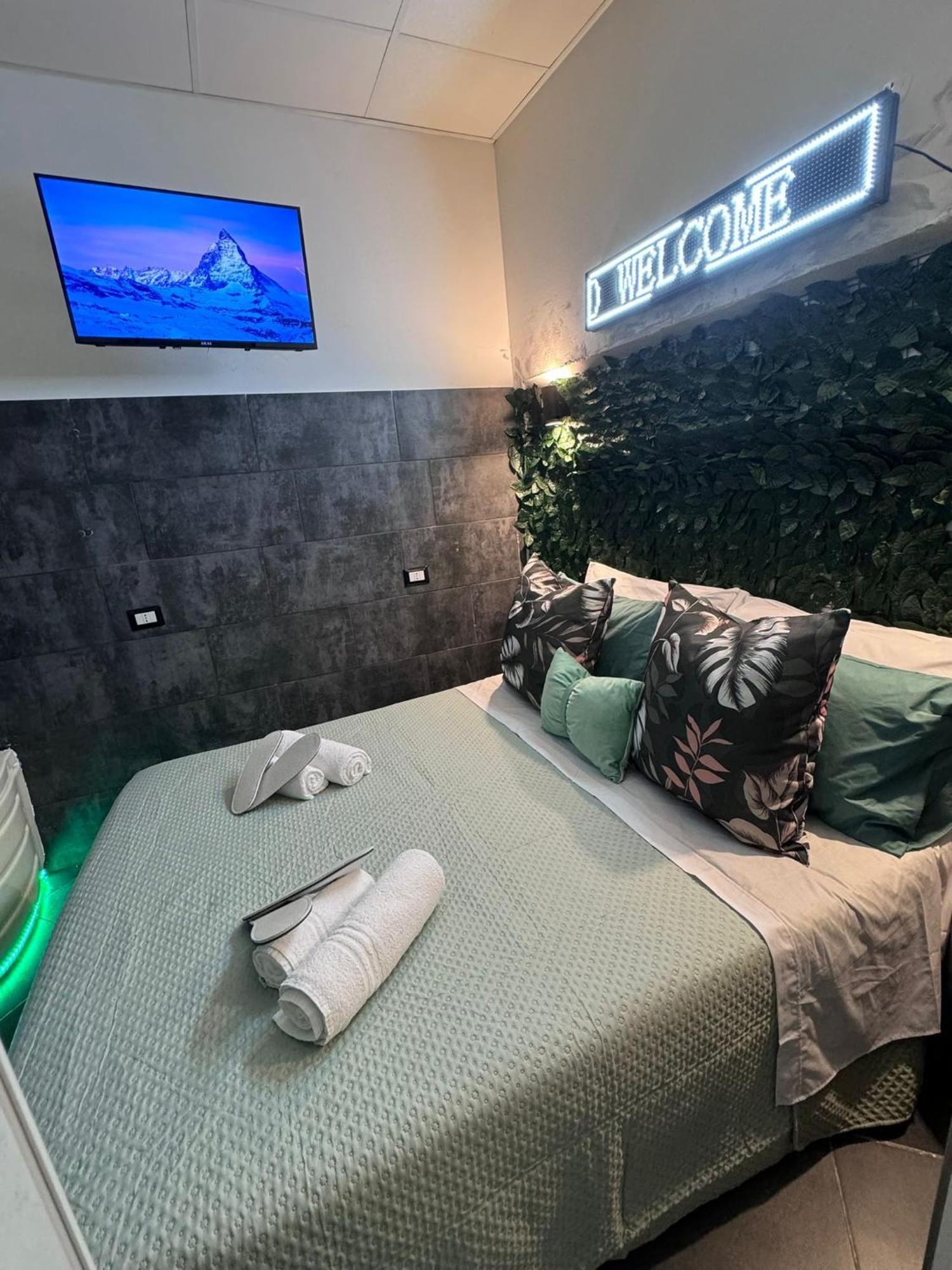 ナポリ Casa Di Vincenzo Bed & Breakfast エクステリア 写真